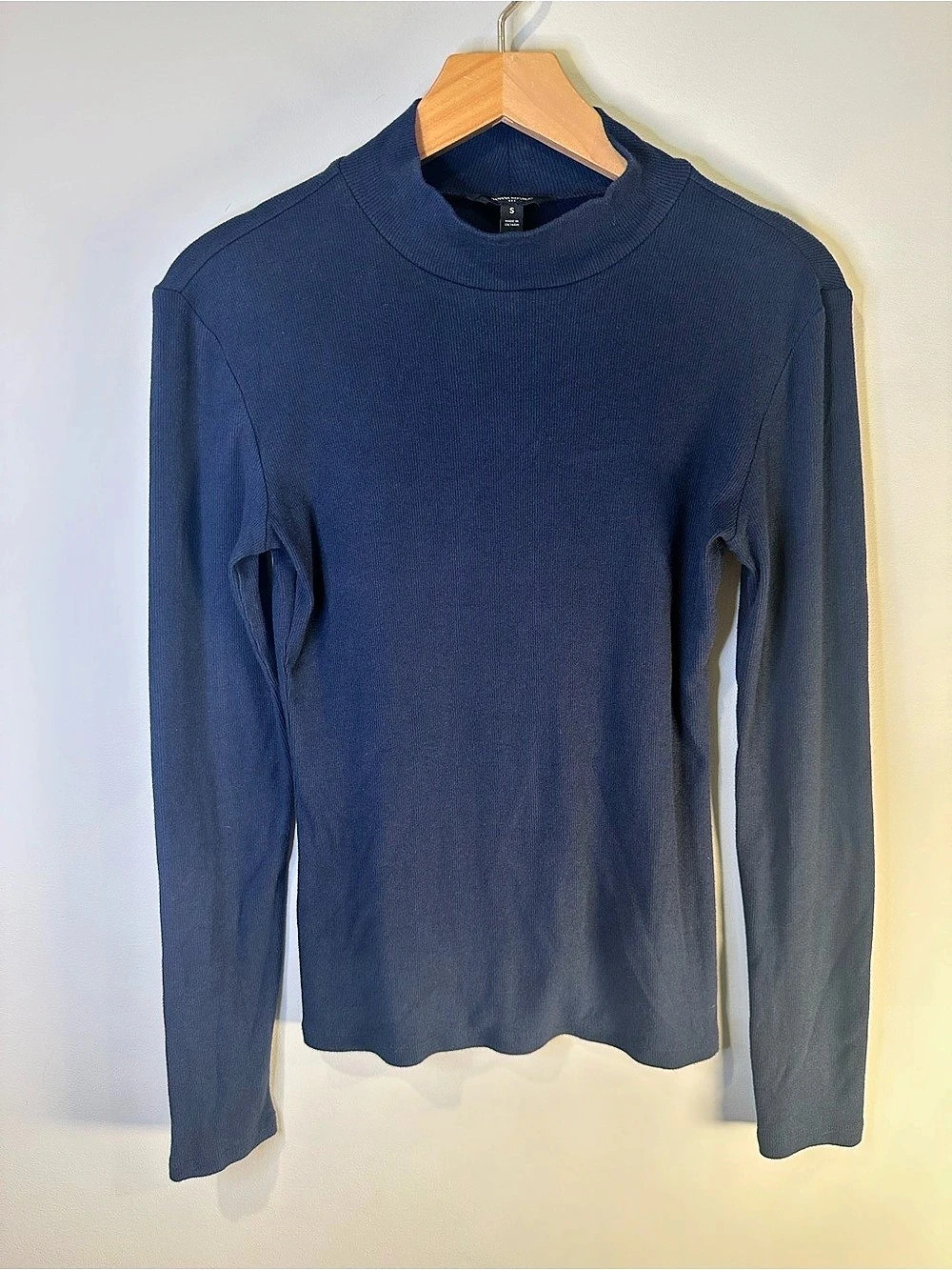 Banana Republic Navy Blue Ribbed Mock Neck Long Sleeve Top Small Basics